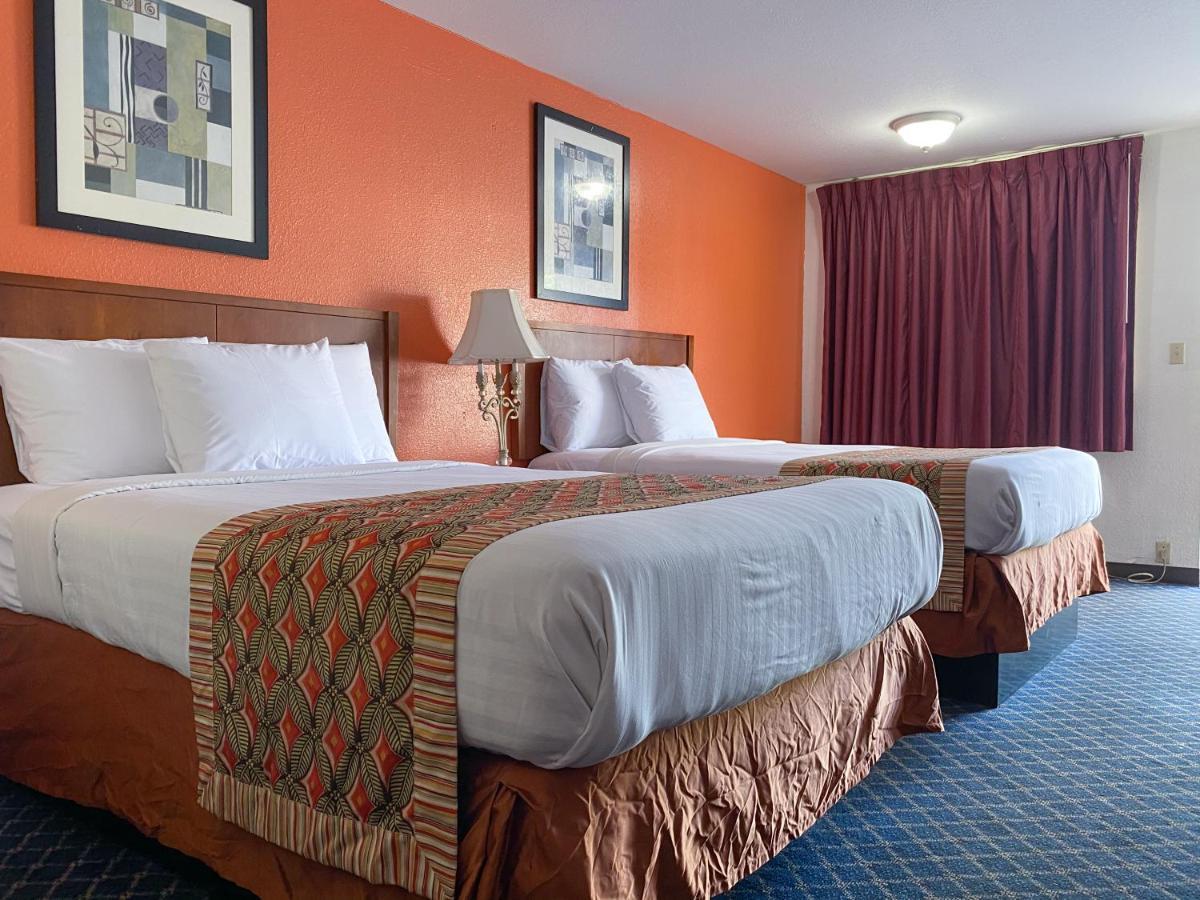 Royal Inn Richmond Hill- Savannah I-95 מראה חיצוני תמונה